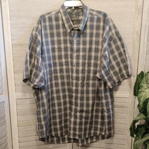 ⚜️ Van Heusen Button Down Shirt 2XL